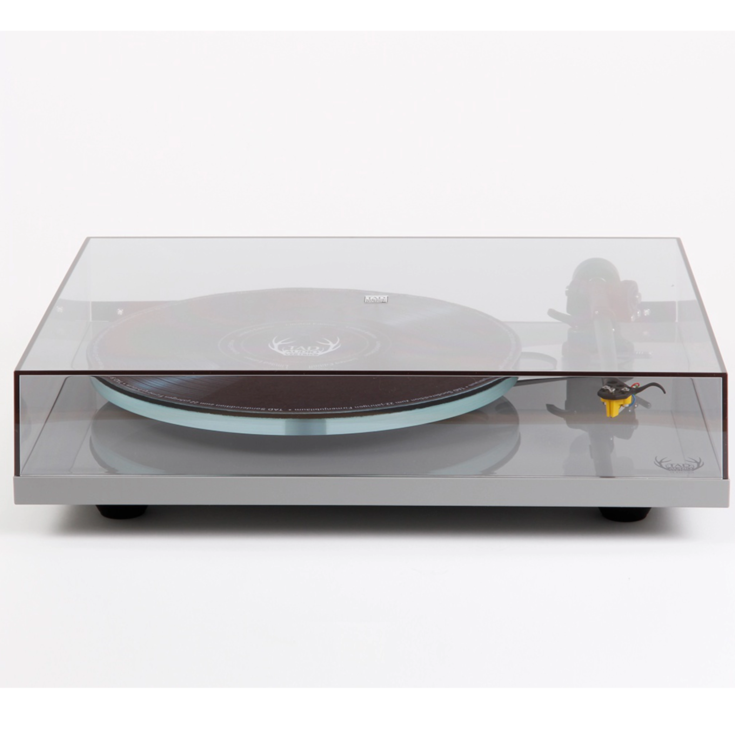 Rega Planar 3 TAD Edition Front