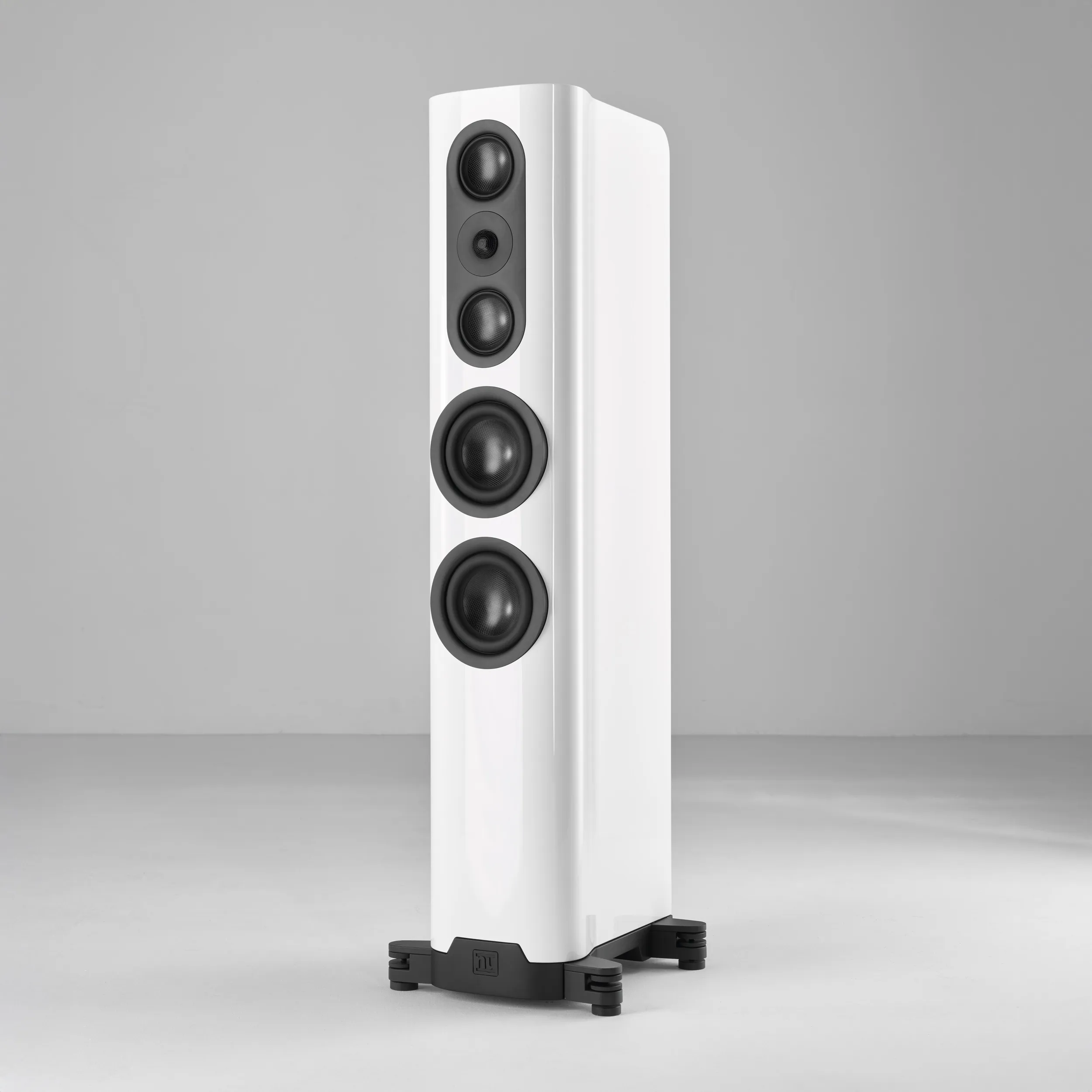 nuVero nova 12 Ambiente Halbprofil