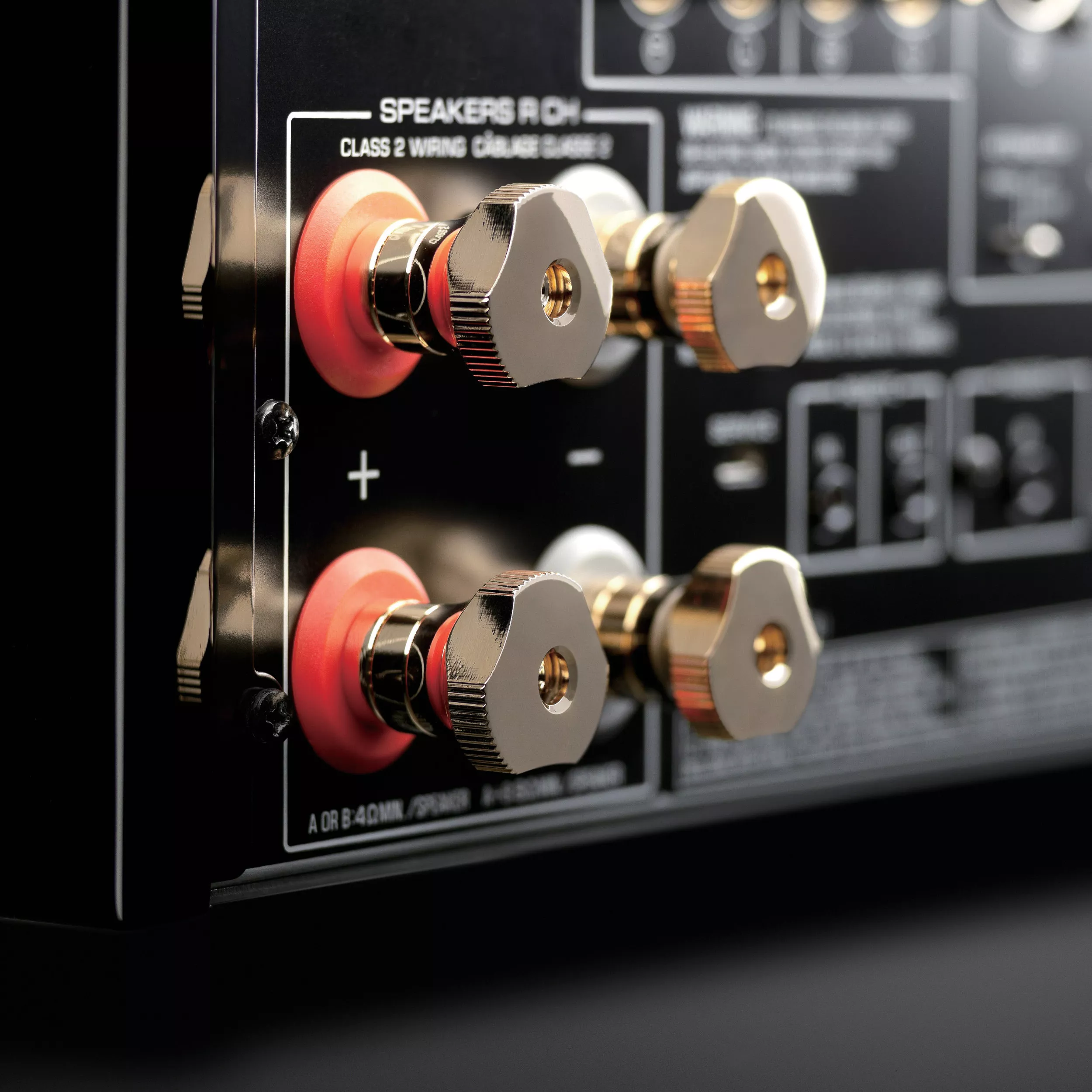 Yamaha A-S3200 Stereo Verstärker Detail Anschlüsse 