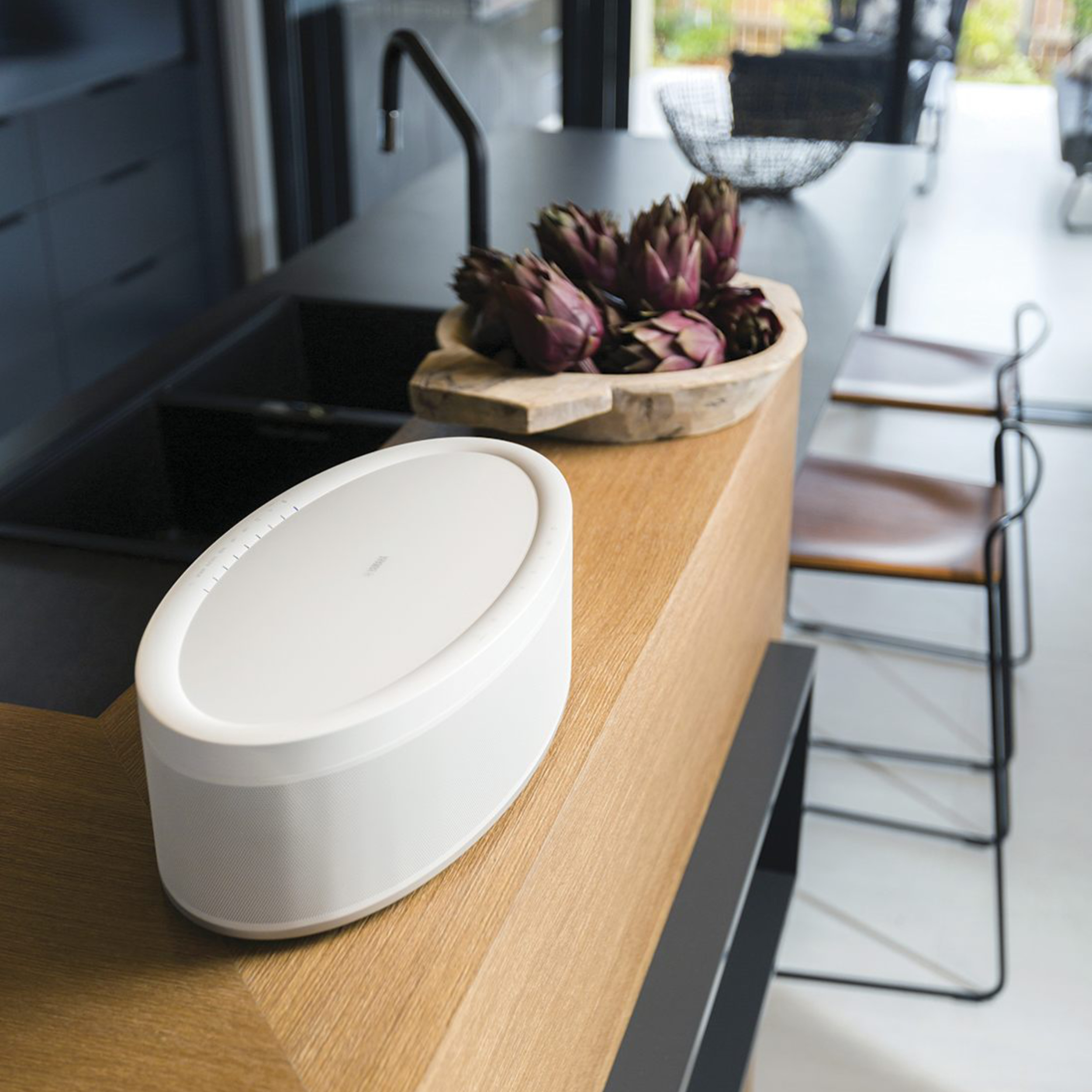 Yamaha network speaker MusicCast 50 white ambience Yamaha network speaker MusicCast 50 white ambience