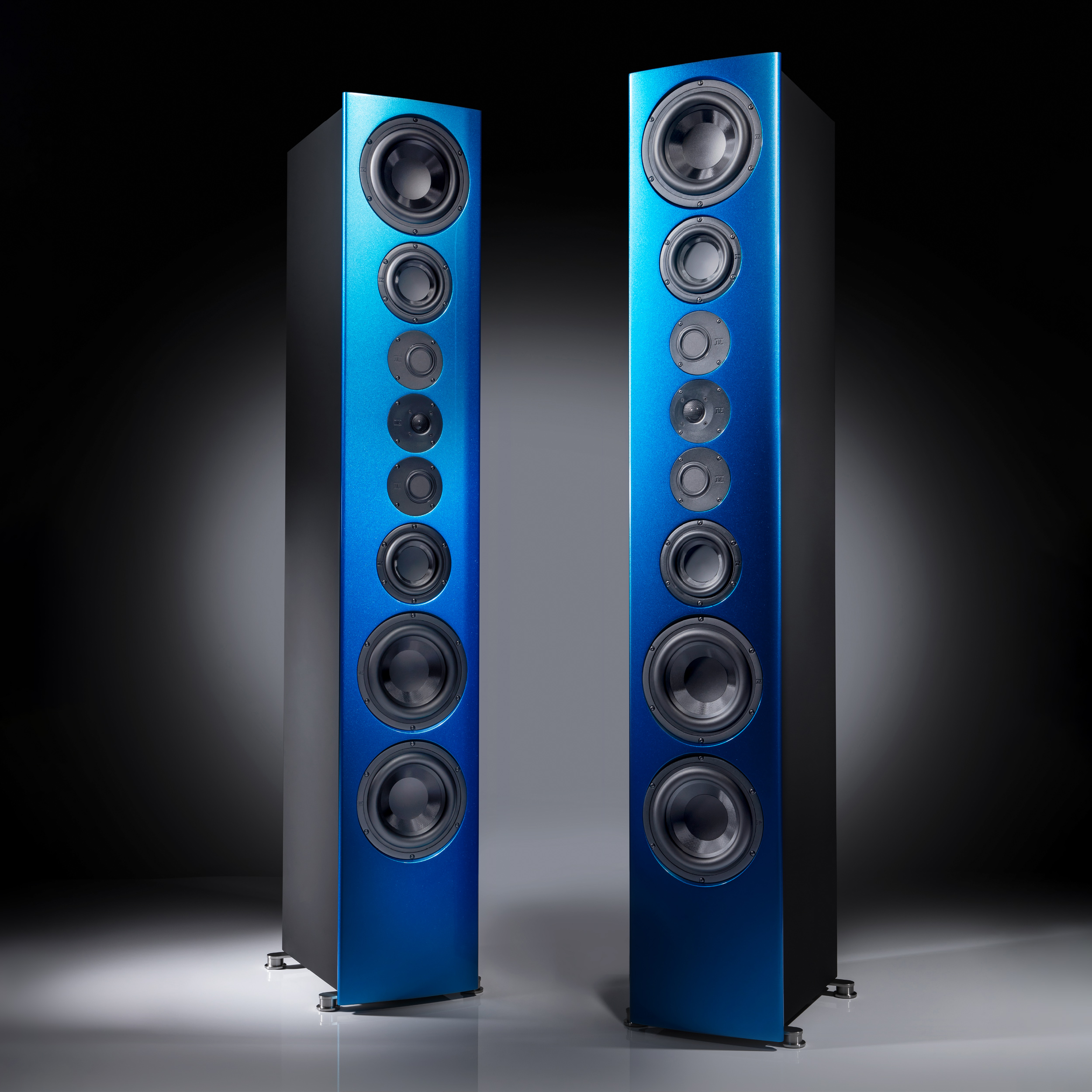 nuVero 170 nuVero 170 Brilliantblau Ambiente