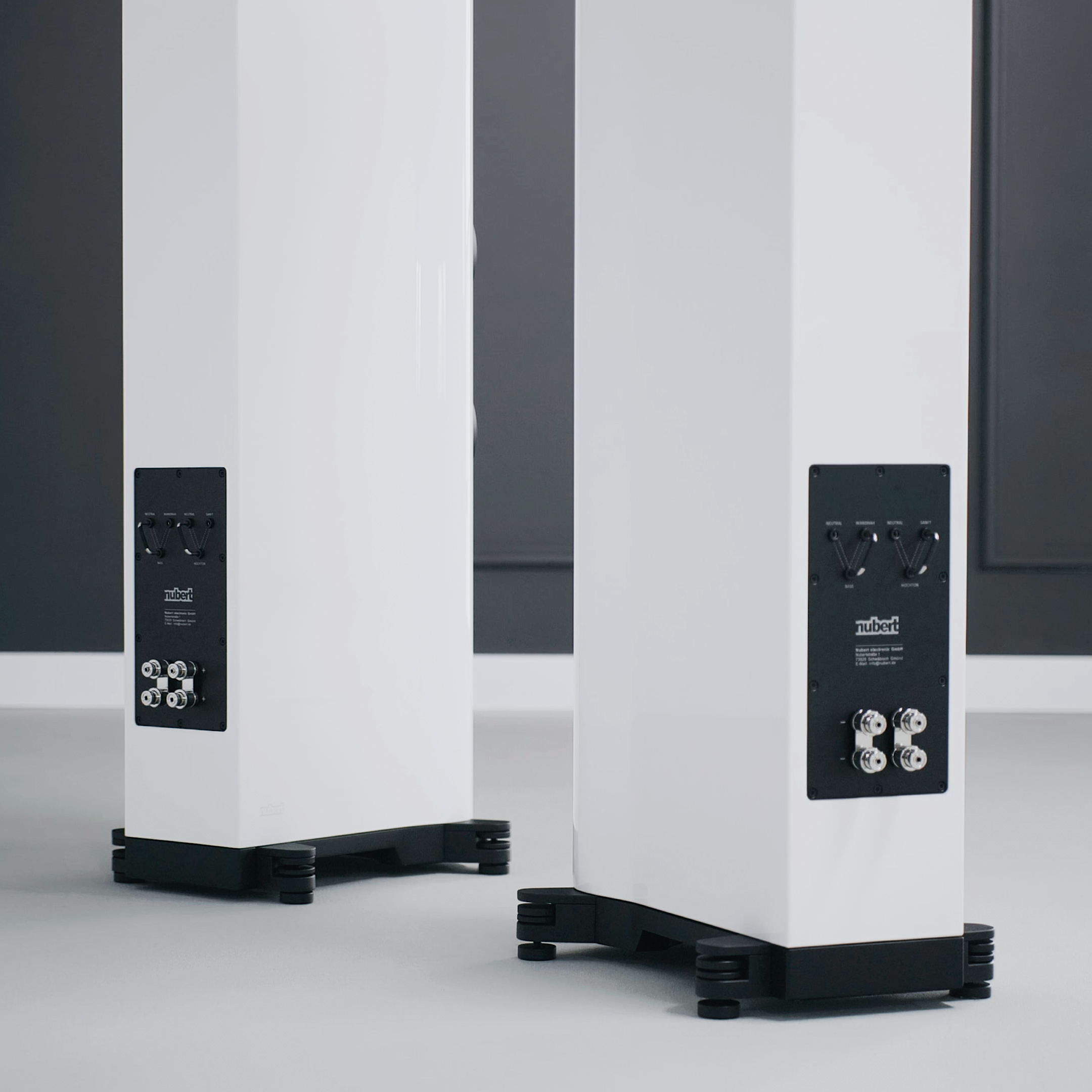 nuVero nova 14 blanc arrière