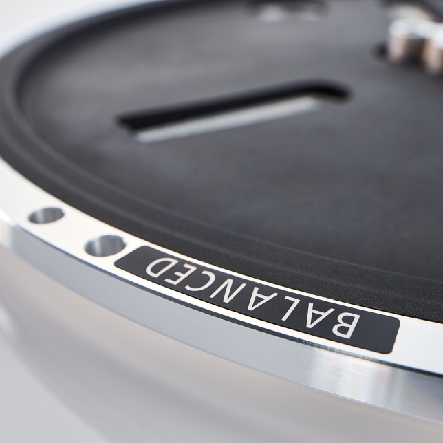 Technics Schallplattenspieler SL-1300GE Technics Schallplattenspieler SL-1300GE