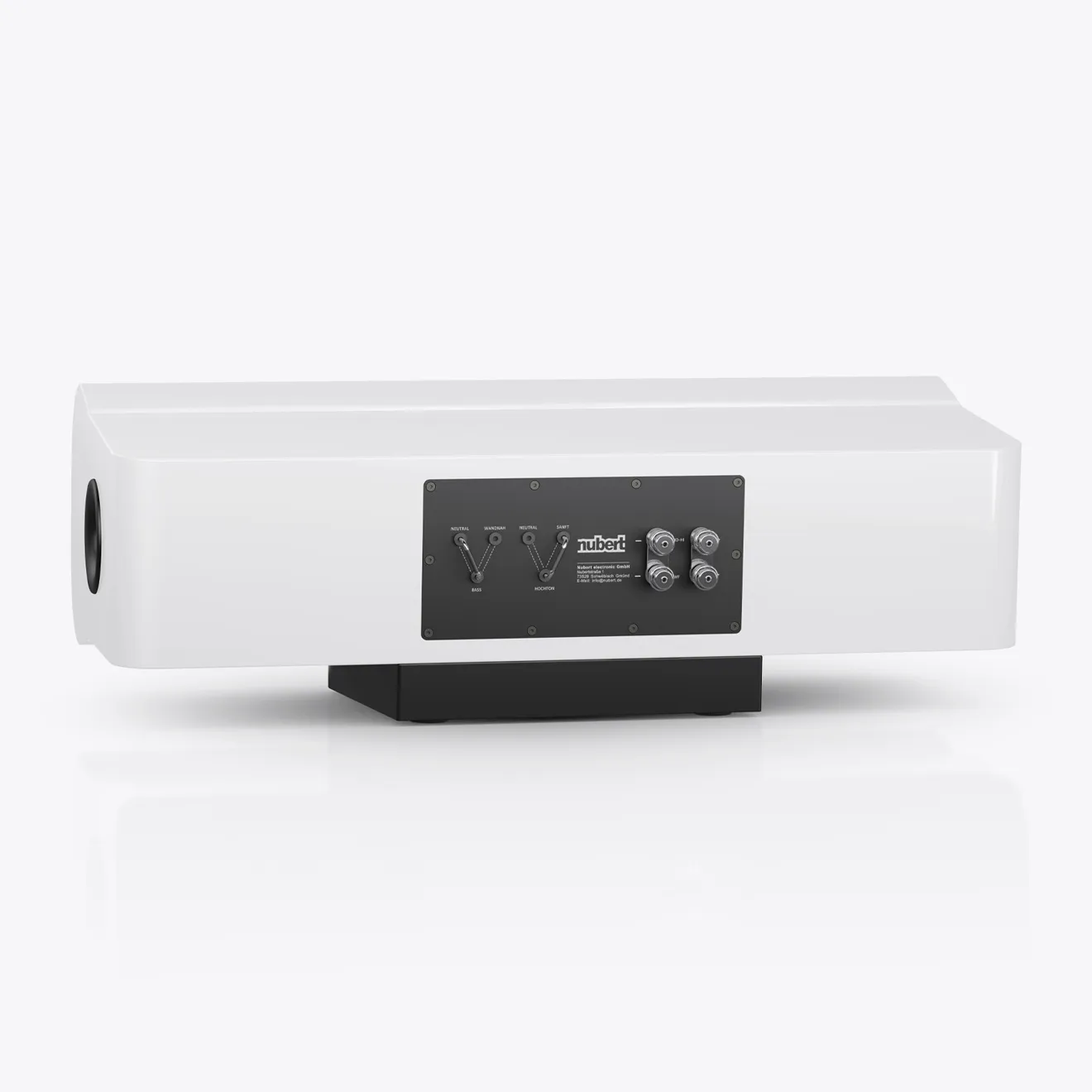 nuVero nova 7 Back Side