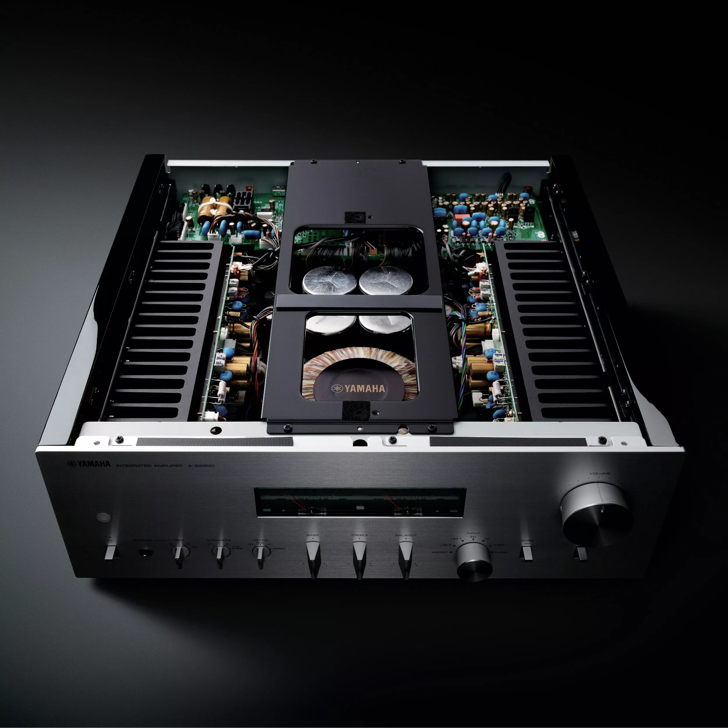 Yamaha Stereo Verstärker A-S2200 Inside