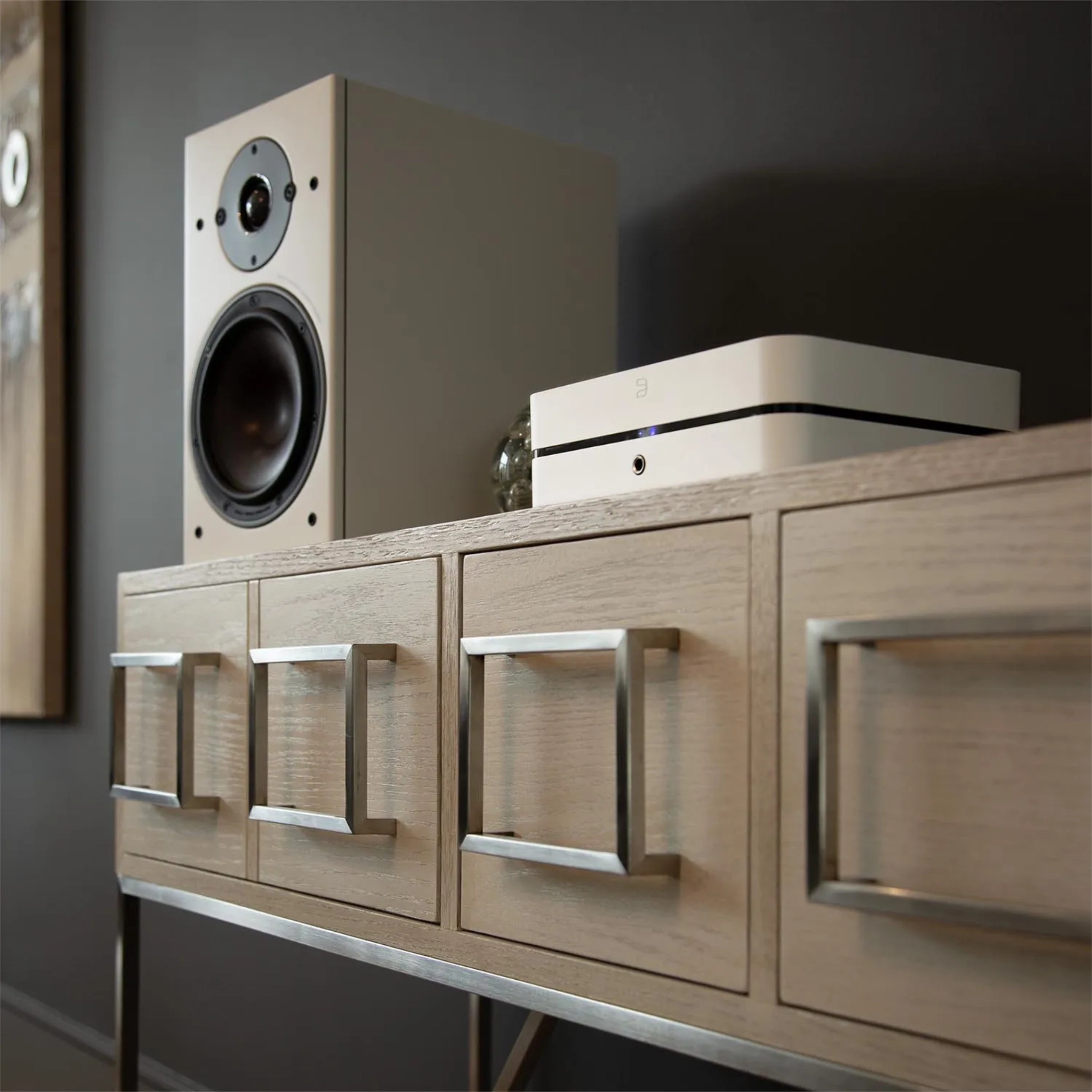 Bluesound Powernode N331 Weiß Ambiente