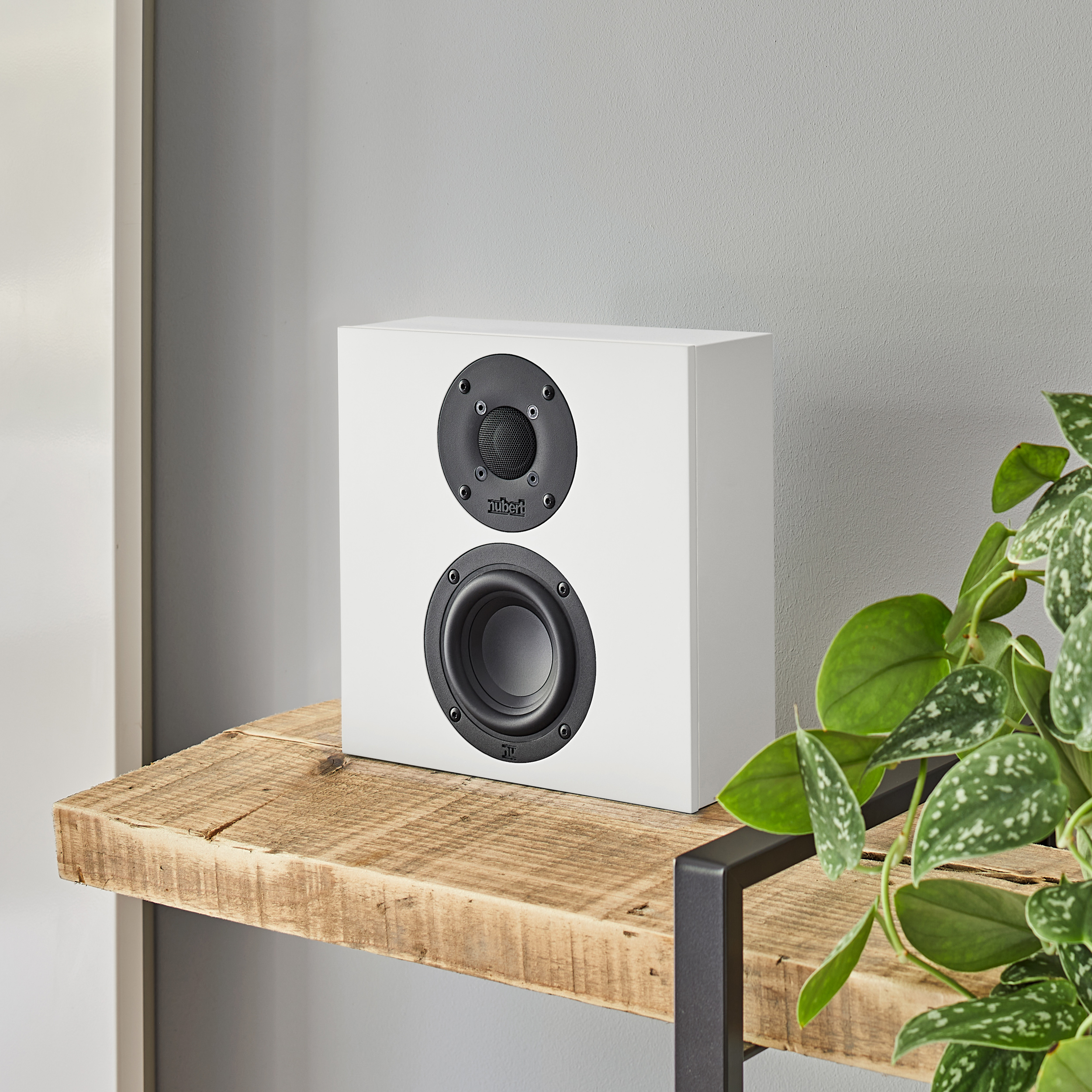 nuBoxx BF-10 Weiß Ambiente nuBoxx BF-10 Weiß Ambiente