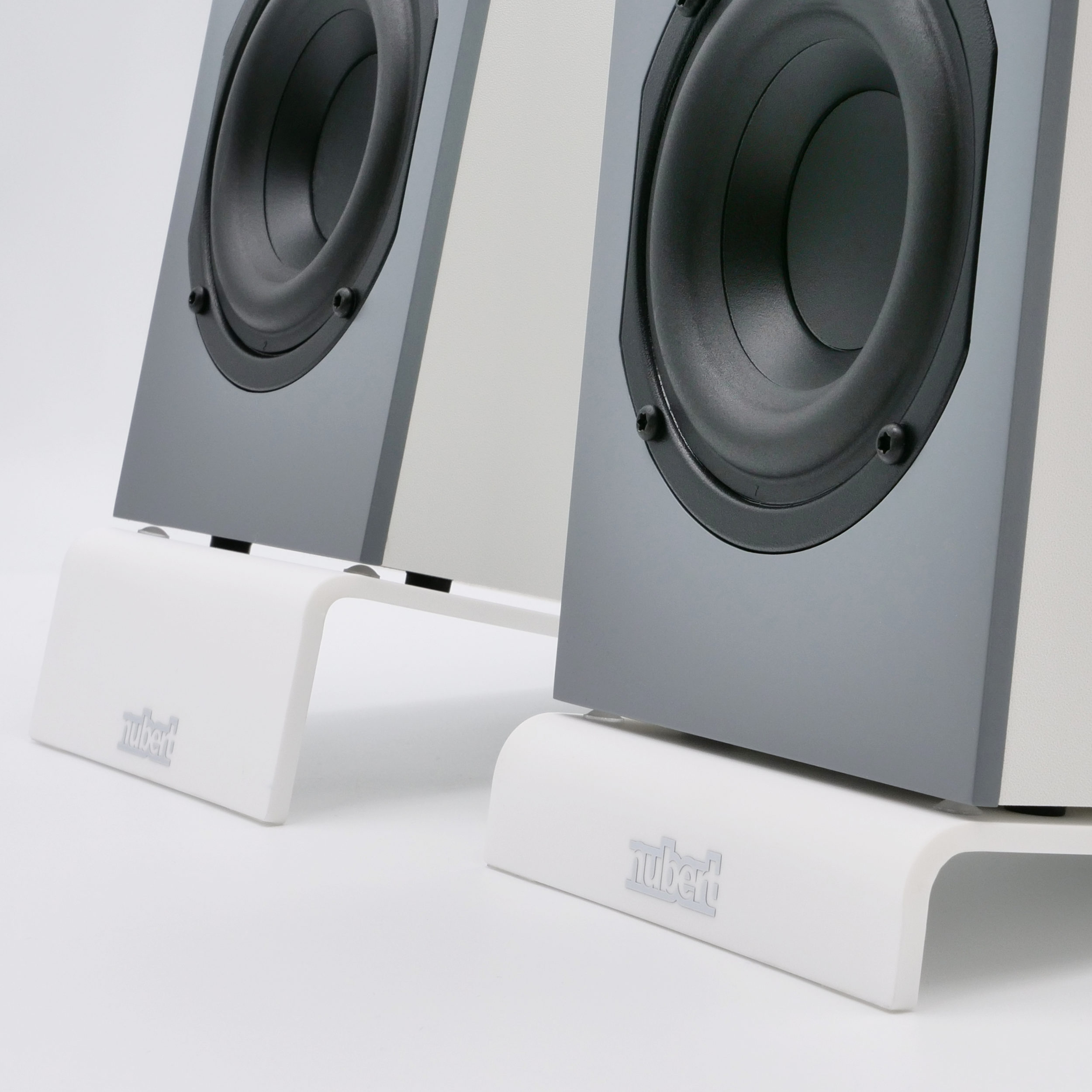 nuBase NB4 White nuBase NB4 White