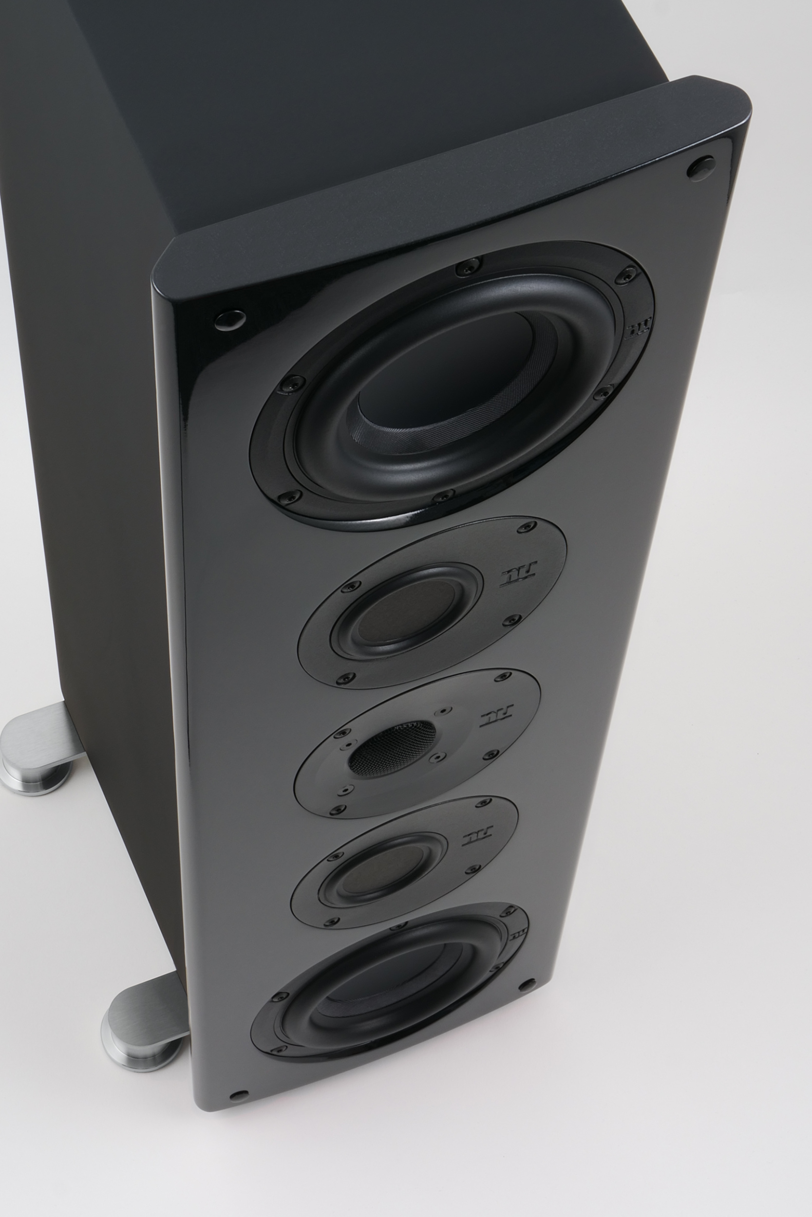 nuVero AK-10 with nuVero 70 nuVero AK-10 with nuVero 70