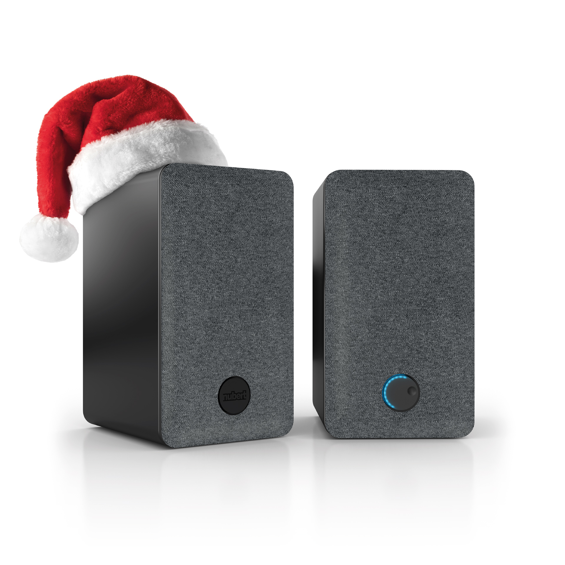 nuPro SP-200 schwarz mit Weihnachtsmütze