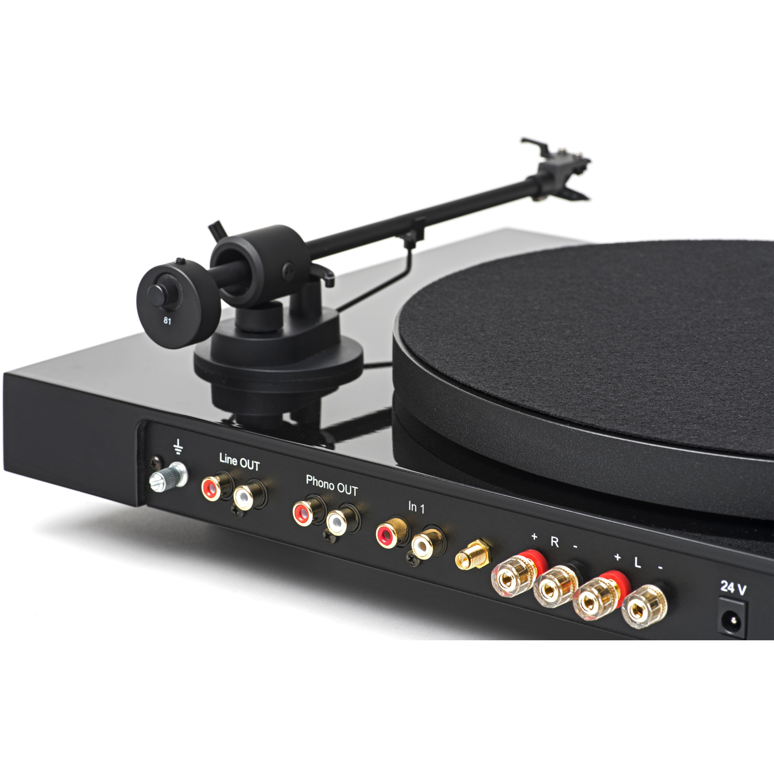 Pro-Ject record player in black Connections  Pro-Ject record player in black Connections